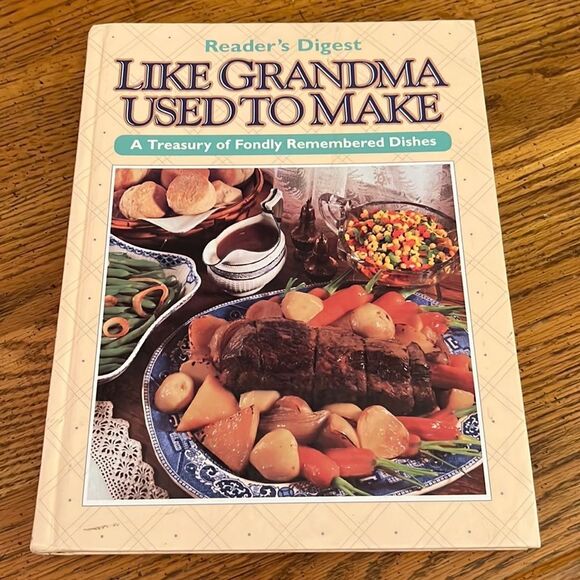 Readers Digest “Like Grandma Used to Make” 368 page cookbook - Picture 1 of 3